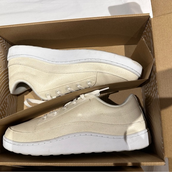 Allbirds Plant Pacers - Picture 4 of 12